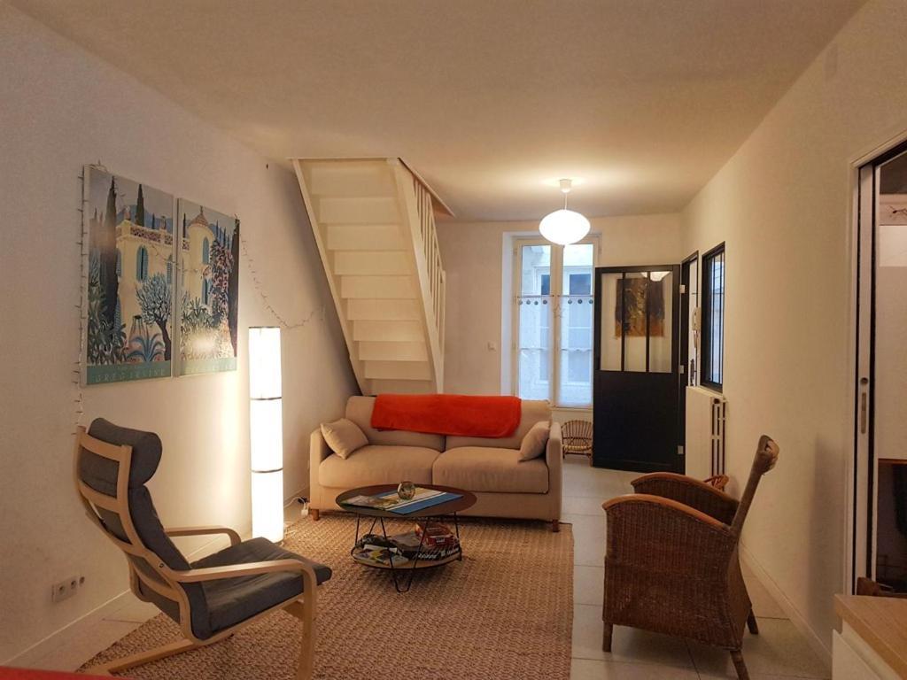 La Maison De Ville 76M2 Avec Terrasse De 22M2 La Rochelle  Esterno foto